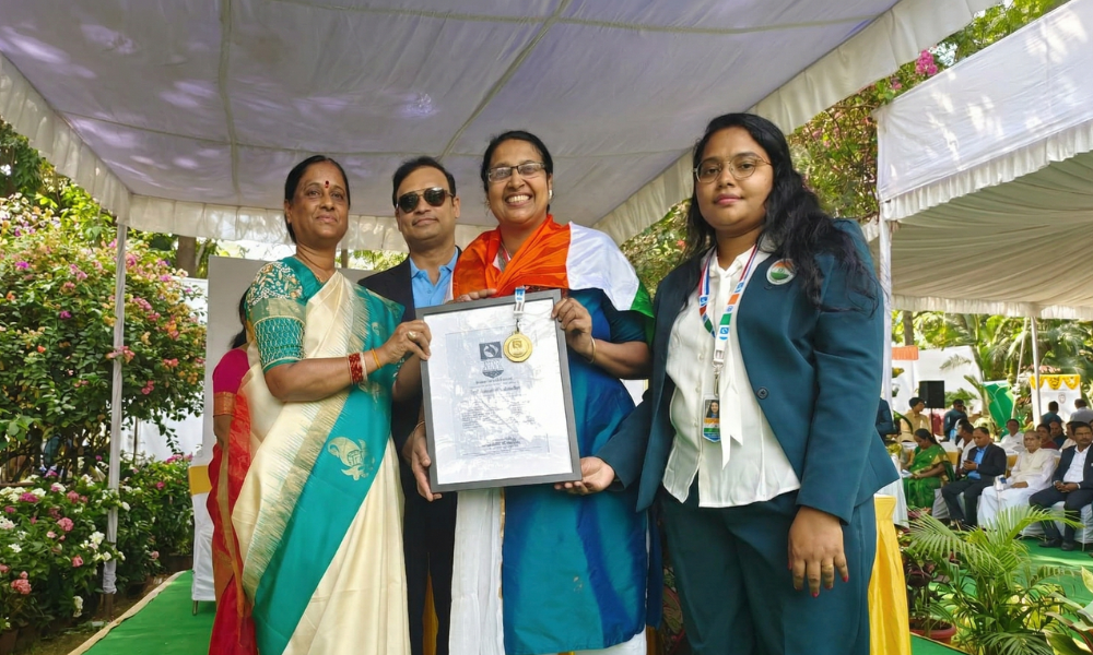 Indian World Record – Biggest Man-Made Floating Avian Island (2024)